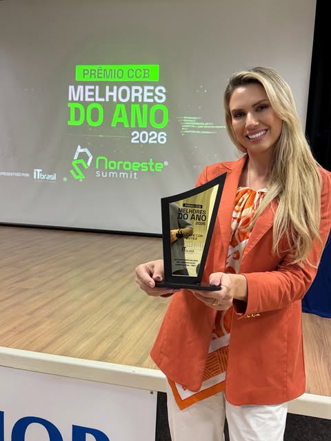 Professora da FEMA é reconhecida entre os Melhores do Ano em Comunicação Empresarial e Marketing